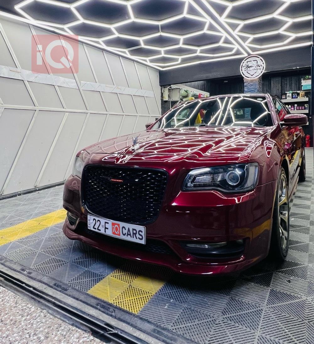 كرايسلر 300